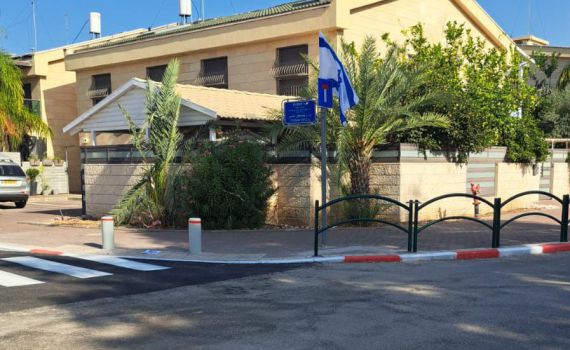 בתוך 24 שעות: חיפה שיקמה את הצומת שנפגע מרקטה