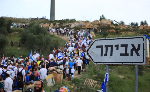 ארוע סוכות ענק: קובעים התיישבות באביתר