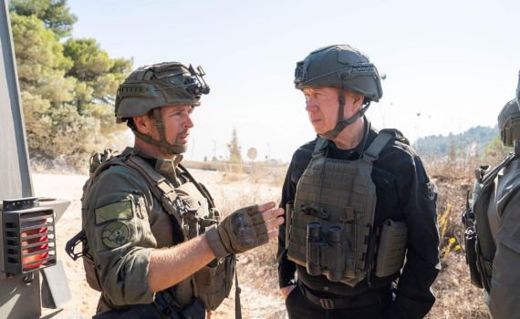 גלנט: "לא נאפשר לחיזבאללה לחזור לכפרים שליד הגבול"