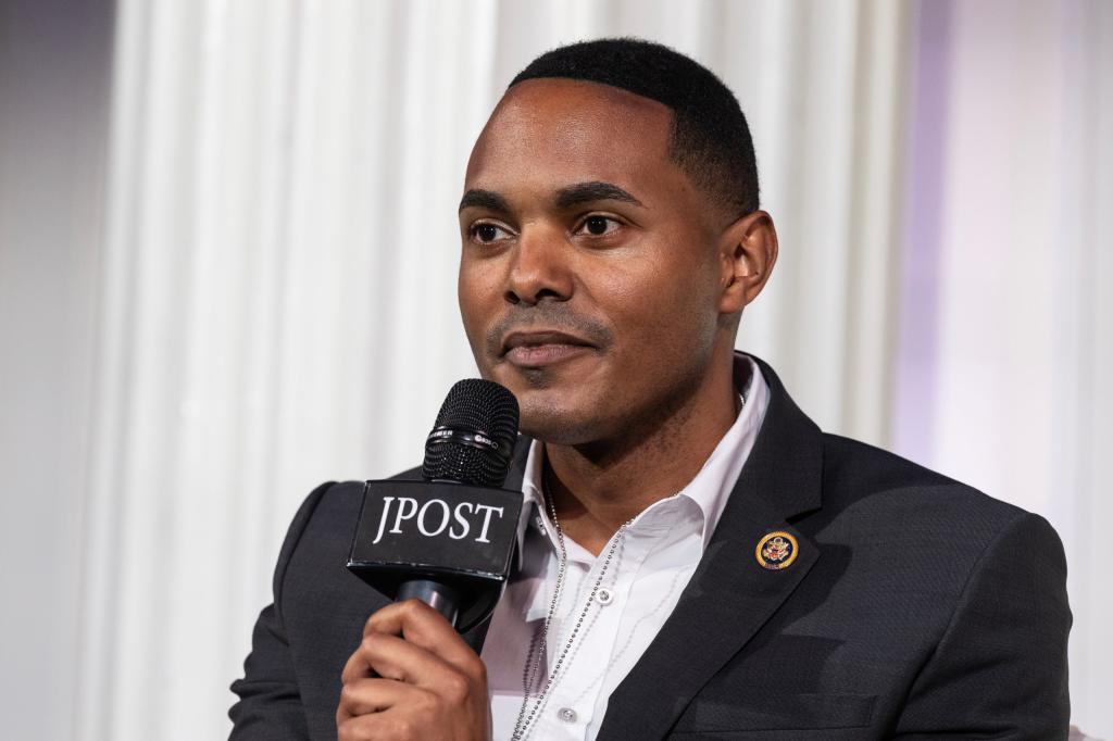 הפרשנית הפוליטית בציוץ אנטישמי; "קרירות מצמררת"