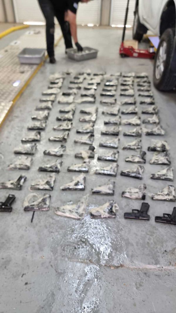 2 תושבי רהט ניסו להבריח 101 אקדחים מירדן לישראל