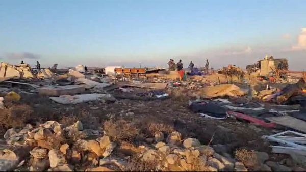 באמצע השבת: עוד ניסיון פינוי בגבעת צור הראל