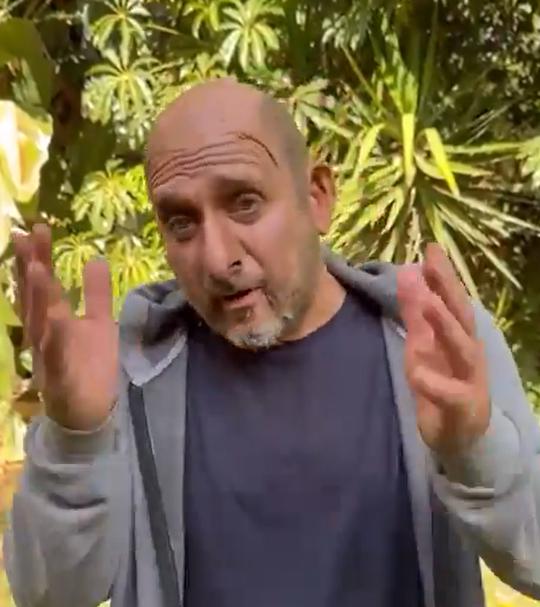 "אל תרחמו עלי": חנוך דאום מגיע לארץ נהדרת