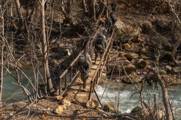 צפו בתיעוד: כוחות שלדג פועלים בליטני ומשמידים משגרים