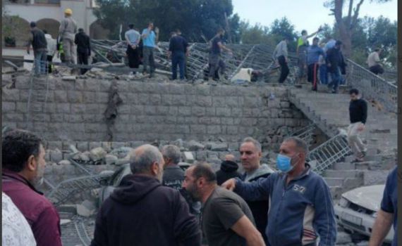 תיעוד: עשרות לבנונים מטרים ספורים מטנק צה"ל