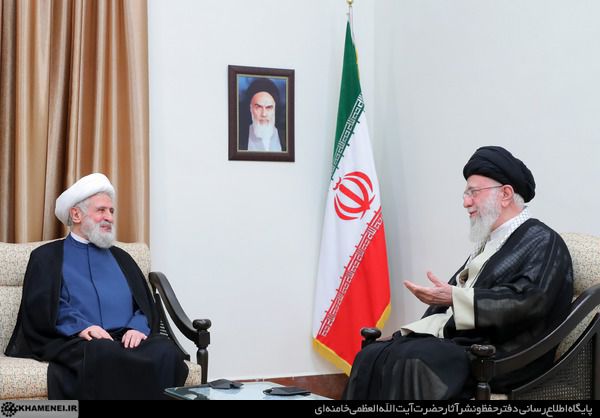 לקראת הסדרה בלבנון? המסר ששלח חמינאי לחיזבאללה