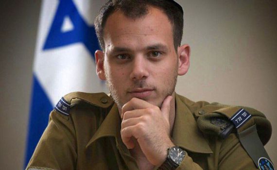 אחותו של פלדשטיין מגיבה לסערה: "כבר שבוע הוא בצינוק"