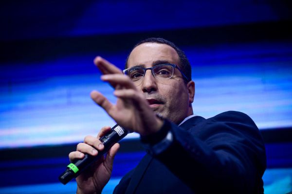 ירון אברהם תוקף: "כת אלימה ומביכה, הכל בשם השנאה לנתניהו"