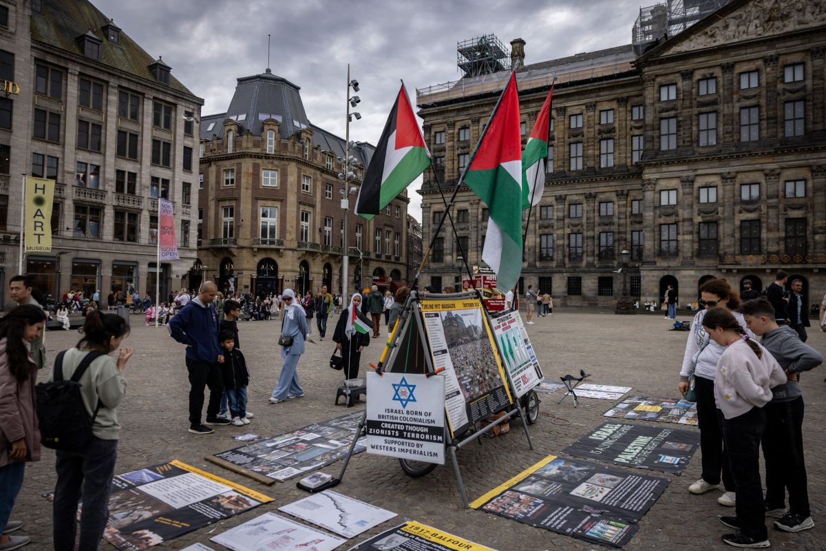 ראש העיר אמסטרדם: "זה לא פוגרום זו תעמולה ישראלית"