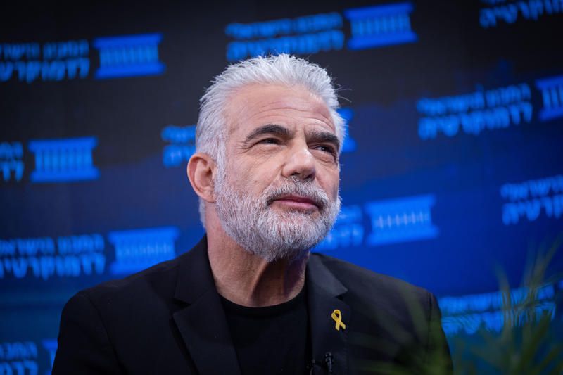 לפיד ממשיך לתקוף: "הממשלה הזו הורסת את המדינה"