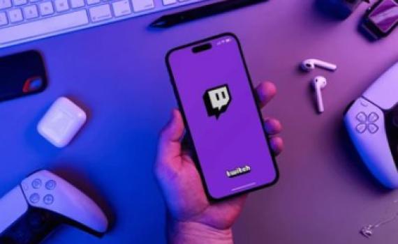 מחיר השנאה: אתר סטרימינג הואשם באנטישמיות, המפרסמים נוטשים