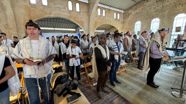 להצלחת דונלד טראמפ: ביו"ש מתפללים לניצחונו של הנשיא לשעבר