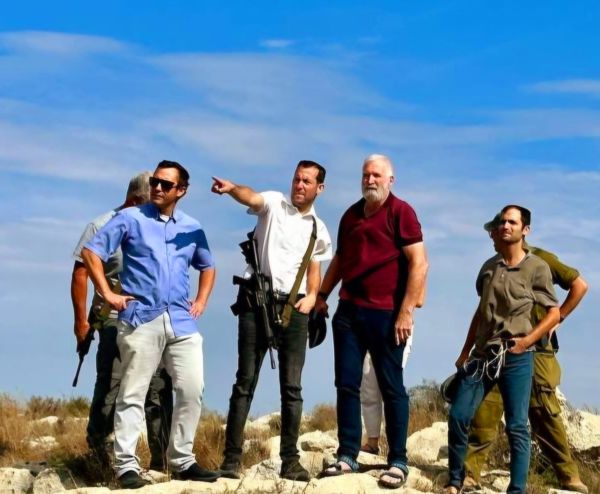 בשומרון זועמים על הסנקציות: "ניסיון שקוף להביך את טראמפ"