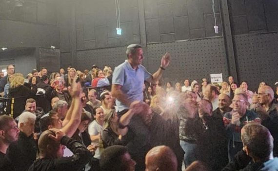 היסטוריה בשדרות: אלון דוידי נבחר בפעם השלישית לראשות העיר