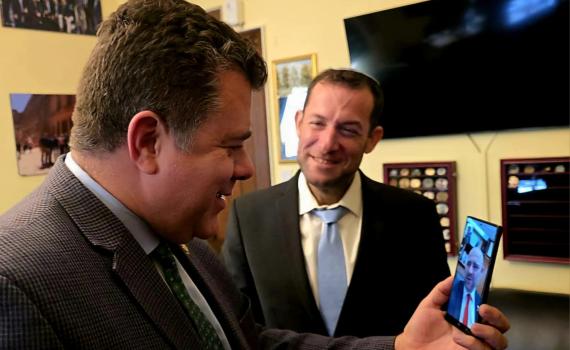 השיחה המרגשת של חבר הקונגרס ויו"ר מועצת שומרון עם יו"ר הכנסת