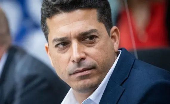 שיקלי פונה לציבור החרדי: "עזבו את הוויכוחים וזנקו קדימה"