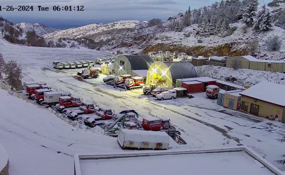 החורף הגיע: שלג ירד באתר החרמון
