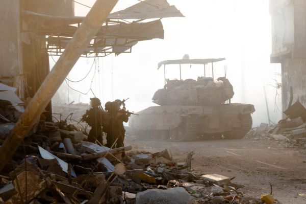 הלחימה ברפיח נמשכת: מחסני לחימה ועמדות תצפית הושמדו