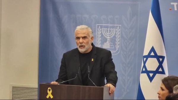 לפיד על מעצר הלוחם בברזיל: "כישלון מדיני אדיר"