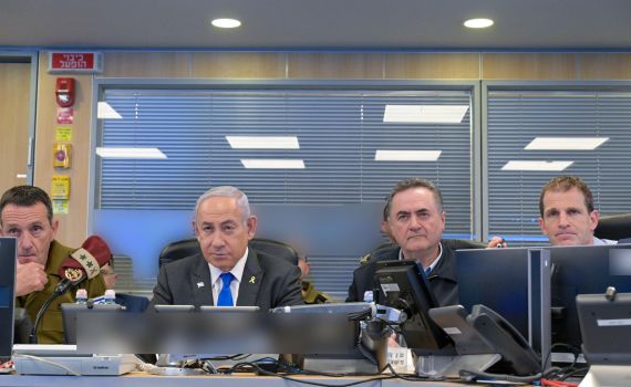 צפו: נתניהו בבור, מתייחס לראשונה לתקיפה בתימן