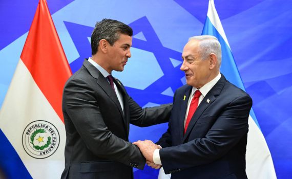 בקביעת מזוזה חגיגית: שגרירות פרגוואי נחנכה בירושלים | צפו