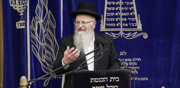 הרב שמואל אליהו: לא להגיד היום תחנון