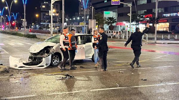 אשדוד: בת 18 נהרגה בתאונת דרכים קשה