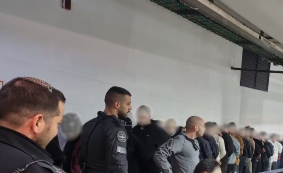 התחבאו בפרדס ביפו: 25 שב"חים מאזור חברון נעצרו