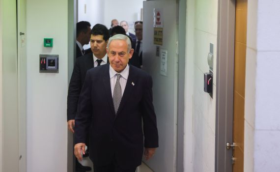 בקשות השרים לדחיית משפט נתניהו יובילו אותו לנבצרות