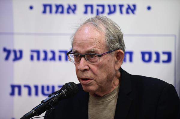 רזי ברקאי: גם אם ביבי הולך, נשארנו עם בעיית הביביסטים