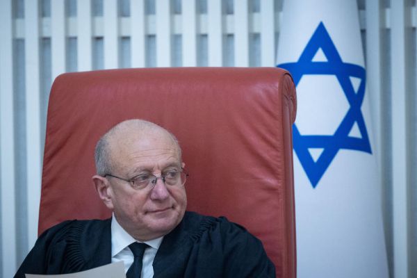 ניסיון שלא נגמר: פלדשטיין ישאר במעצר