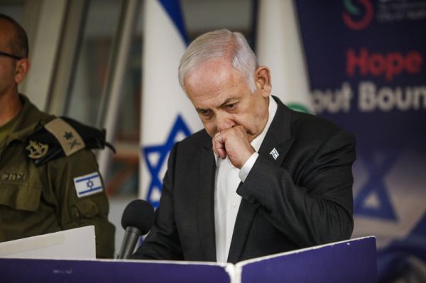 ניסיון אחרון: 12 חברי קבינט בפניה לדחות את עדות נתניהו