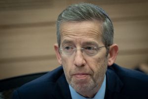 מזכיר הממשלה: "נתניהו היה מעדיף זיכוי מלא"