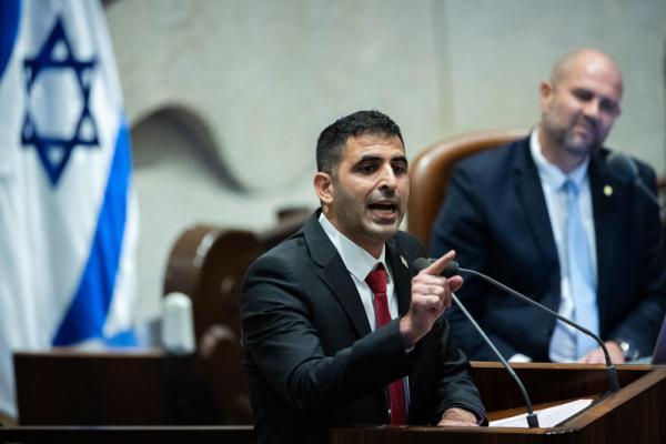 קרעי בישיבת חירום של לפיד: "חופש הביטוי רק ילך ויגבר"