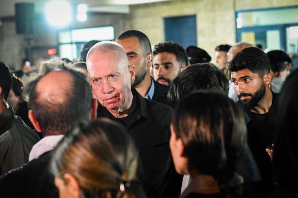 דיווח: גלנט קיבל החלטה על עתידו הפוליטי