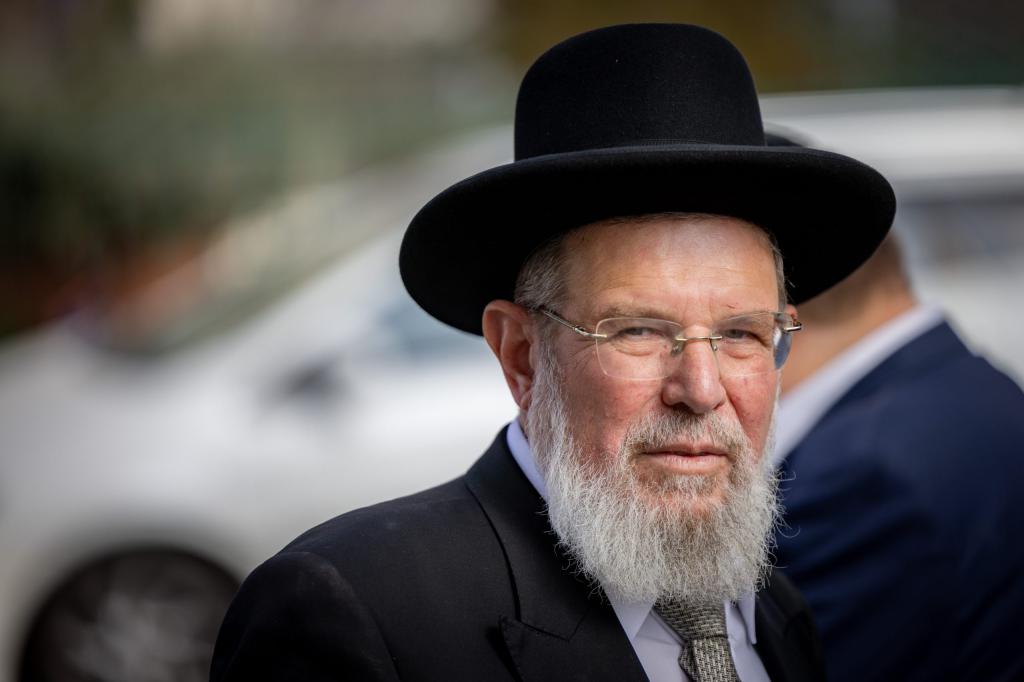 פריצת דרך: הרב הראשי מציג פתרון יצירתי לבישולי עכו"ם