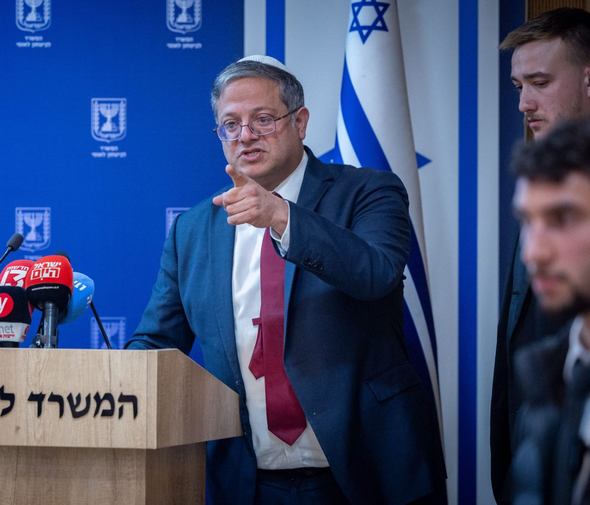 קידום עד דרגת ניצב רק באישור המפכ"ל: ההסכם המלא של בן גביר