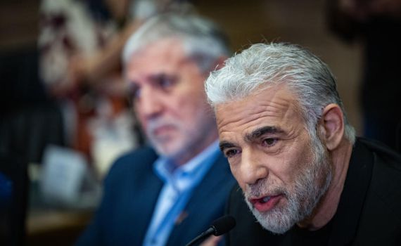 לפיד לכ"ץ: "לא הצגת חוק גיוס, אלא הונאה"