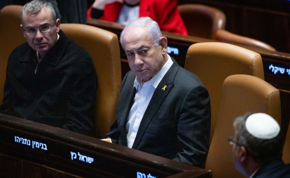 דרמה בכנסת: נתניהו הוזעק מבית החולים כדי להצביע