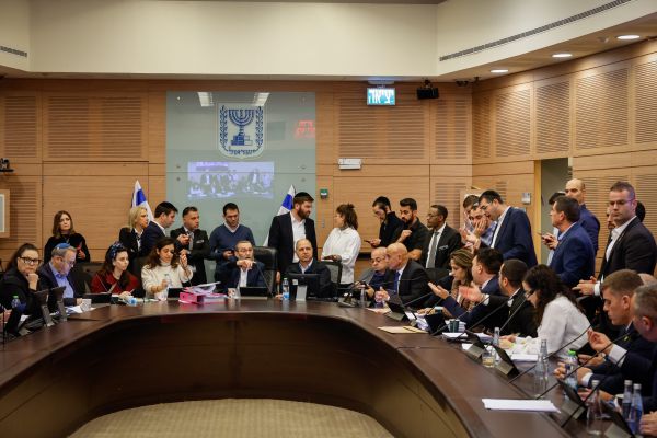 בתוך שעתיים: ועדת הכספים אישרה העברות של 4.5 מיליארד שקל