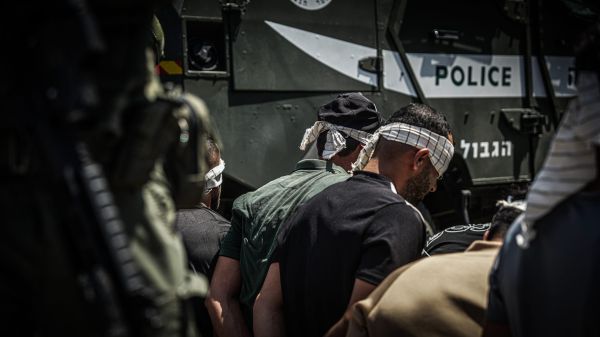 ארבעה שב"חים נעצרו באתר בנייה בית שמש: צו סגירה הוצא למקום