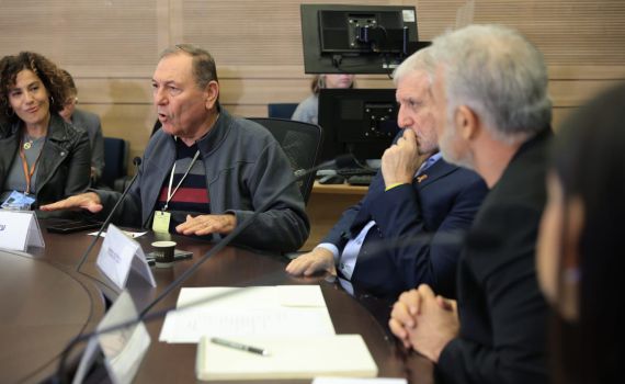 מגיש חדשות 12: אם יפגעו בנו, המדינה כל כך עלובה ולא תתקיים