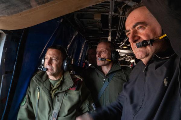 כ"ץ: "באתי לוודא שאיראן לא תצליח לשלוח זרוע בחזית המזרחית"