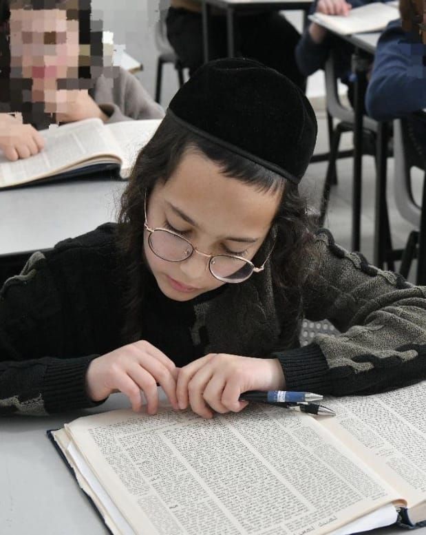 הנרצח בפיגוע בגוש עציון: יהושע אהרון טוביה שמחה בן ה-10