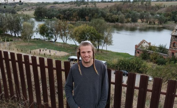 "אני ללא שום עבר פלילי, את מי בדיוק אני מסכן?"