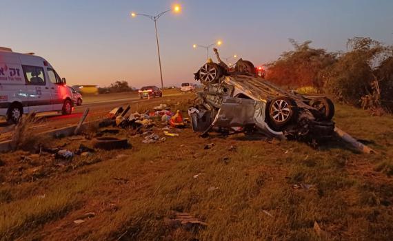 נהג משאית נהרג בתאונה קשה בכביש 6