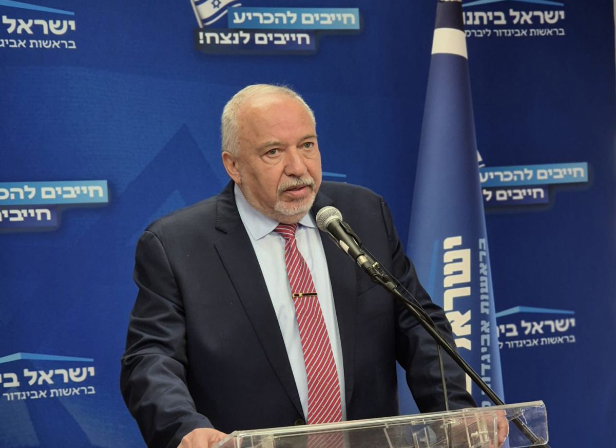 ליברמן: "הפלת העסקה יחד עם חוק הגיוס שילוב קטלני לקרע בעם"