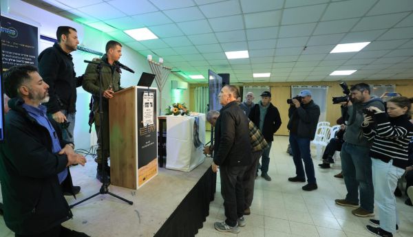 אלימות וזריקת חפצים במהלך כנס לזכרו של ז'אבו ארליך בשומרון