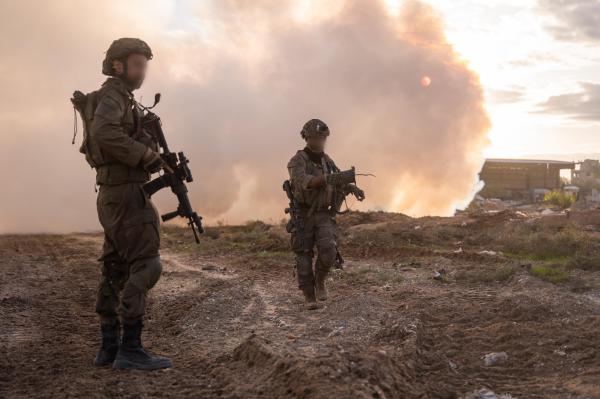 3 לוחמים נפלו: תיעוד מהפיר בו התבצרה חוליית מחבלים וחוסלה