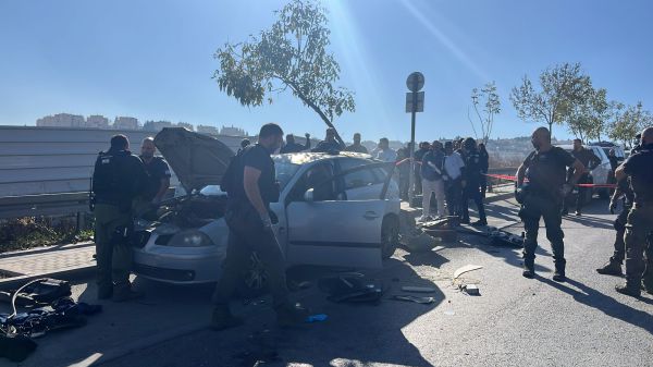 ניסיון פיגוע דקירה במחסום חיזמא: המחבל הניף סכין ונוטרל